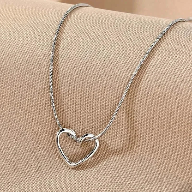 Couple Heart Lock & Key Puzzle Necklace Set – “I Love You” Matching Pendant Gift